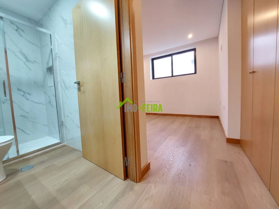 Apartamento T1 para Venda em Santa Maria da Feira, Travanca, Sanfins e Espargo Foto 17