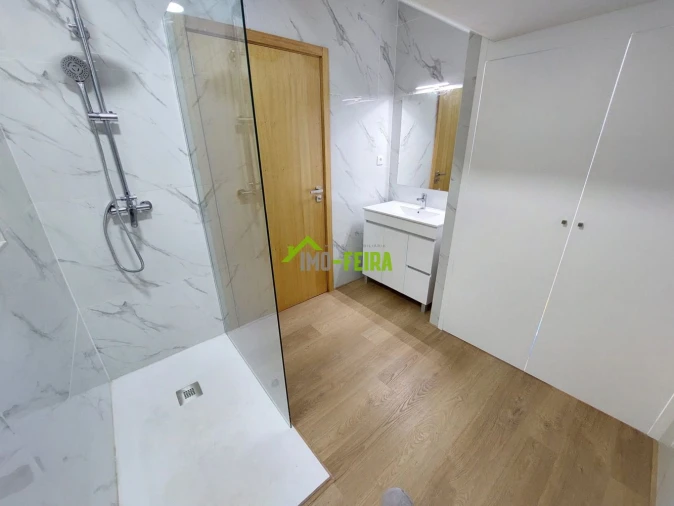 Apartamento T1 para Venda em Santa Maria da Feira, Travanca, Sanfins e Espargo Foto 19