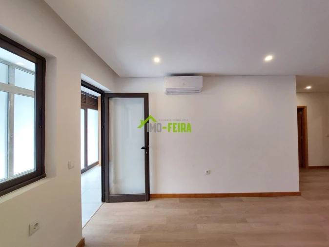 Apartamento T1 para Venda em Santa Maria da Feira, Travanca, Sanfins e Espargo Foto 32