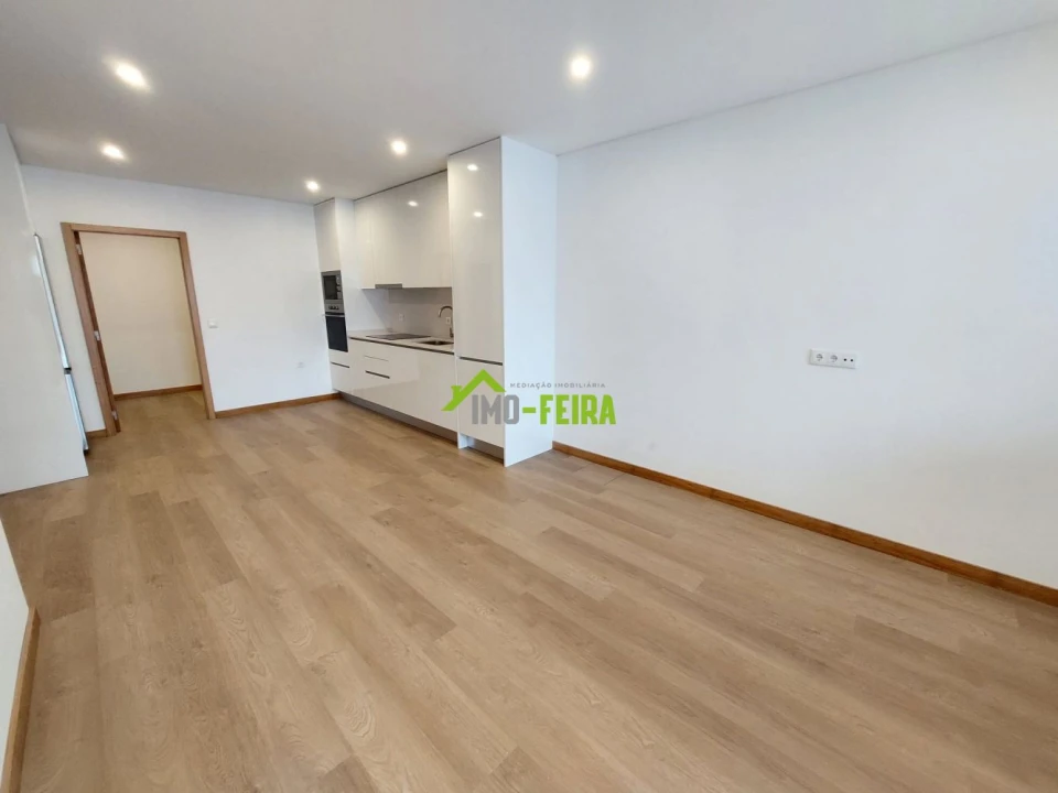 Apartamento T1 para Venda em Santa Maria da Feira, Travanca, Sanfins e Espargo Foto 23
