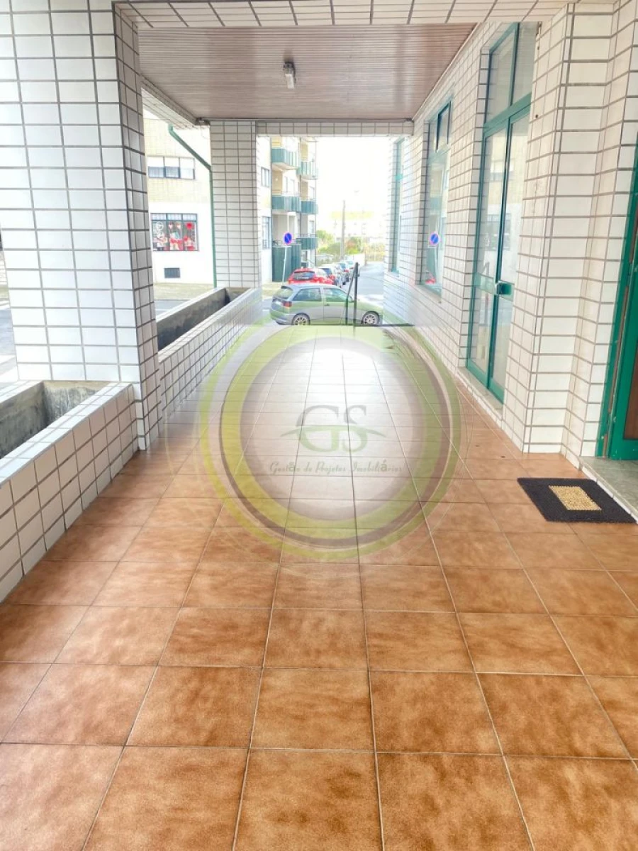 Loja para Venda em Aver-O-Mar, Amorim e Terroso Foto 6