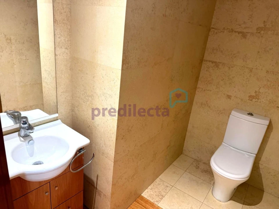 Apartamento T3 para Arrendamento em Aguas Santas Foto 12