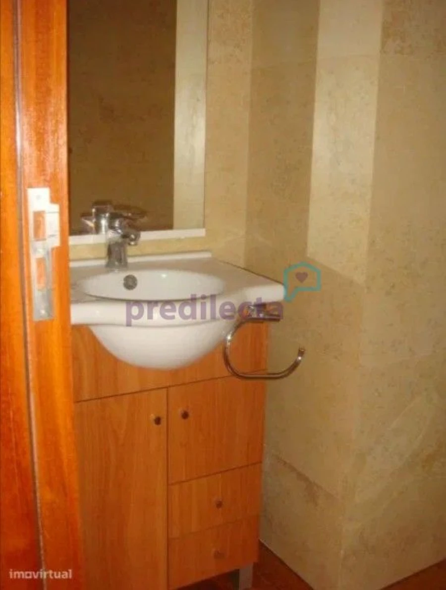 Apartamento T3 para Arrendamento em Aguas Santas Foto 14