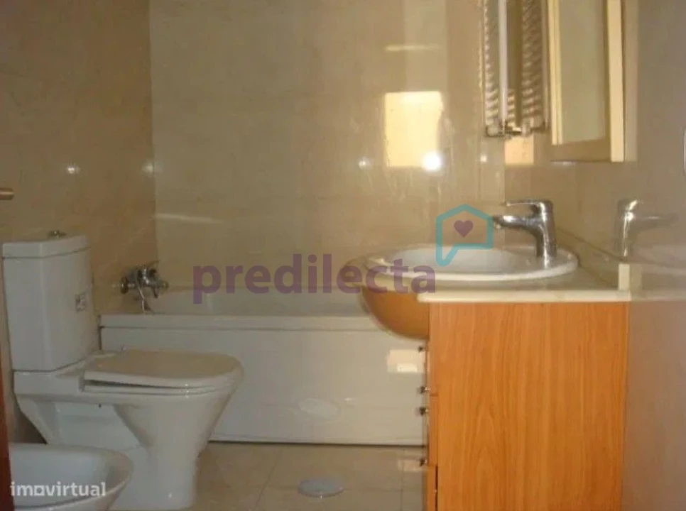 Apartamento T3 para Arrendamento em Aguas Santas Foto 10