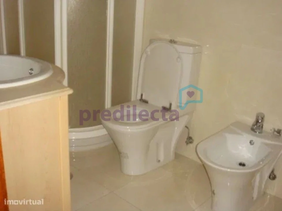 Apartamento T3 para Arrendamento em Aguas Santas Foto 13