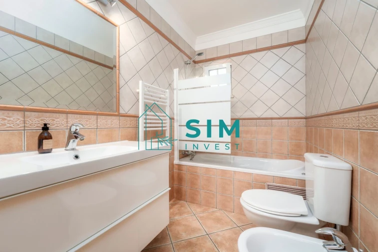 Moradia T3 para Venda em Paderne Foto 23