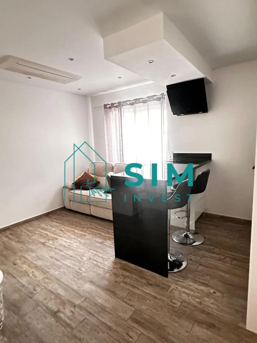 Apartamento T1 para Arrendamento em Faro (Sé e São Pedro) Foto 1