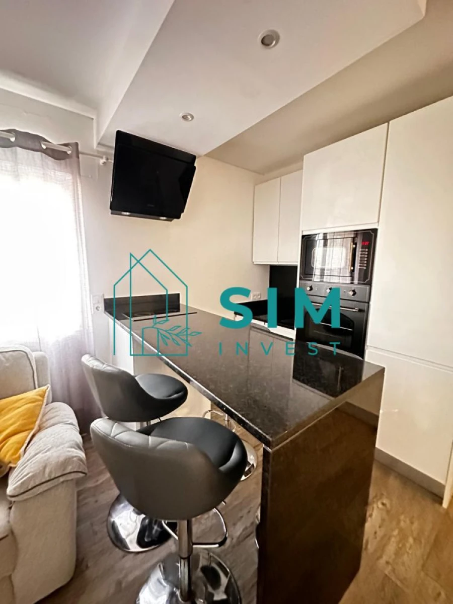 Apartamento T1 para Arrendamento em Faro (Sé e São Pedro) Foto 5