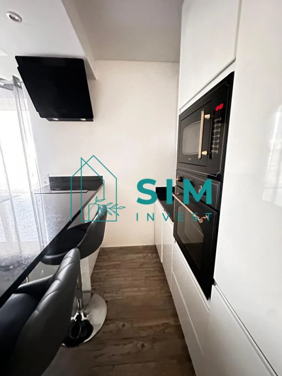 Apartamento T1 para Arrendamento em Faro (Sé e São Pedro) Foto 4