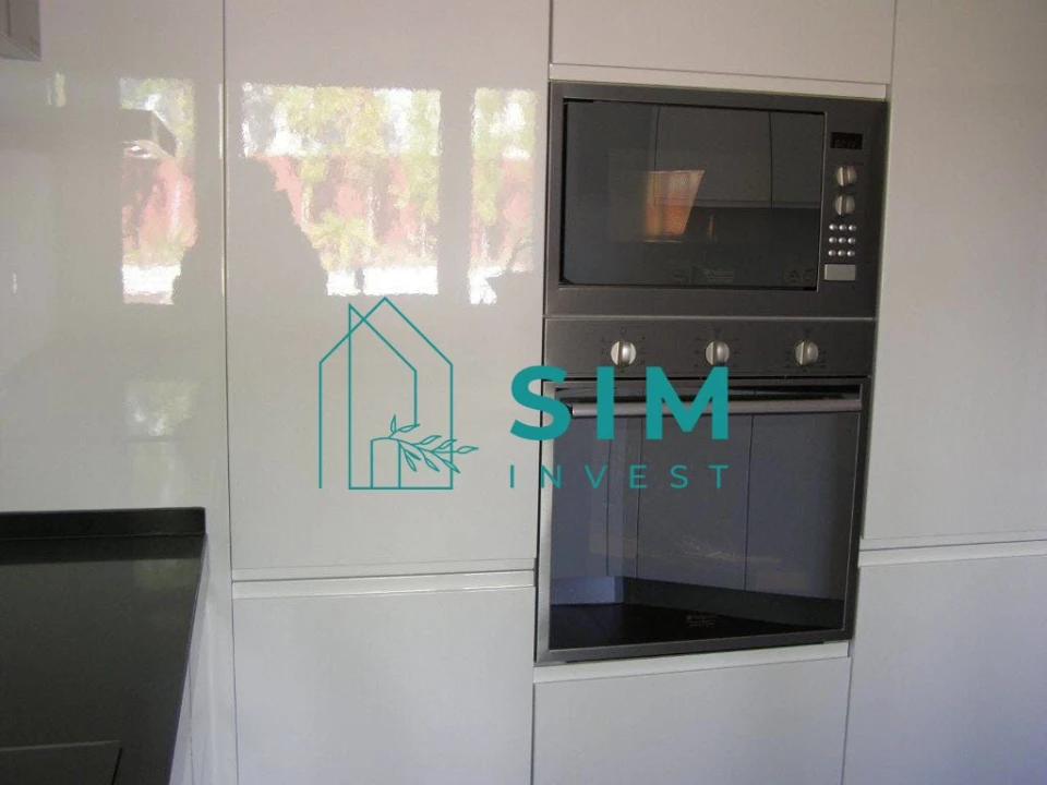 Moradia T3 para Venda em Alcabideche Foto 6