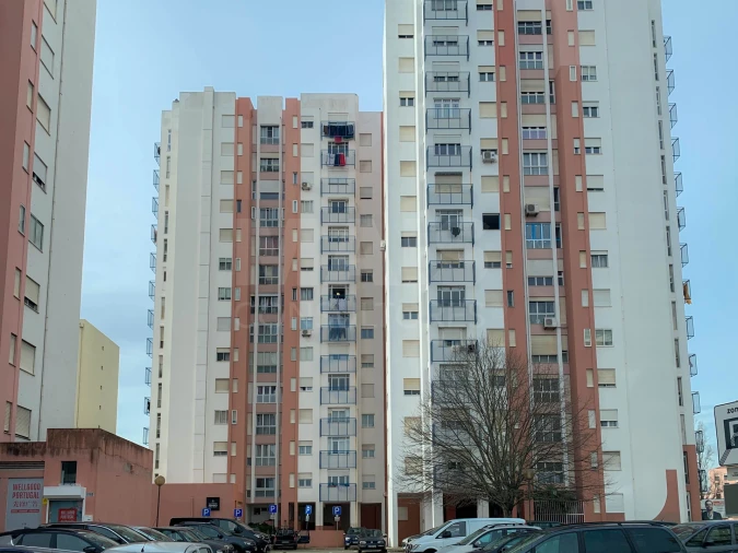 Apartamento T2 para Venda em Parque das Nações Foto 3