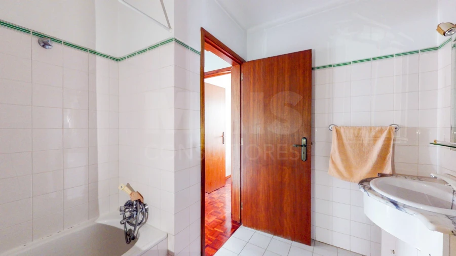 Apartamento T2 para Venda em Parque das Nações Foto 12