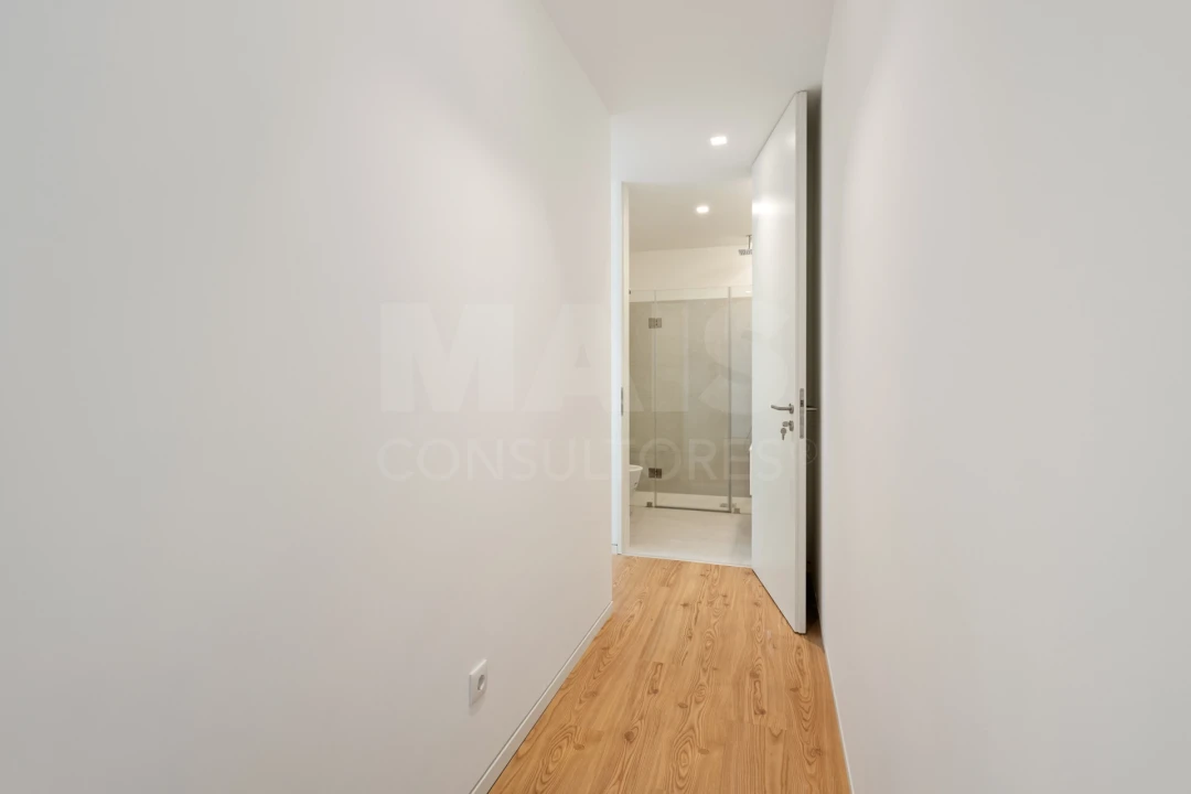 Apartamento T1 para Venda em Peniche Foto 7