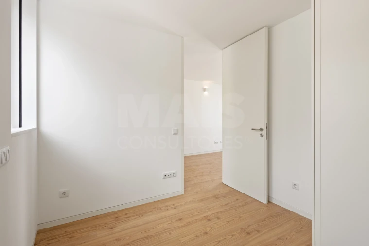 Apartamento T1 para Venda em Peniche Foto 6