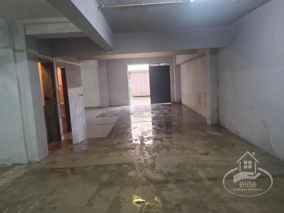 Loja para Venda em União das Freguesias de Setúbal Foto 12