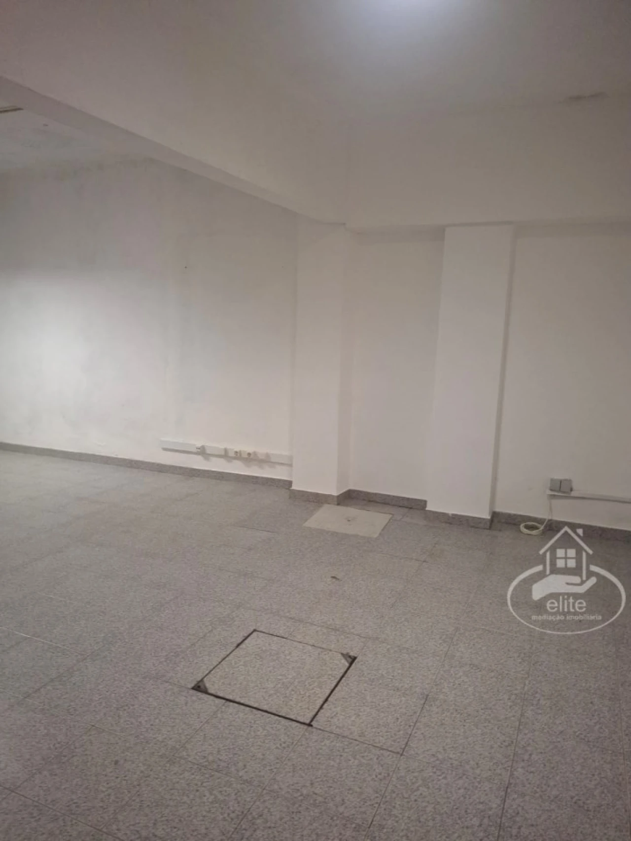 Loja para Venda em União das Freguesias de Setúbal Foto 4