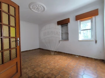 Apartamento T2 para Venda em Algueirão-Mem Martins
