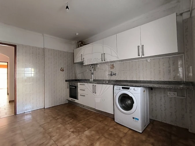 Apartamento T2 para Venda em Algueirão-Mem Martins Foto 15