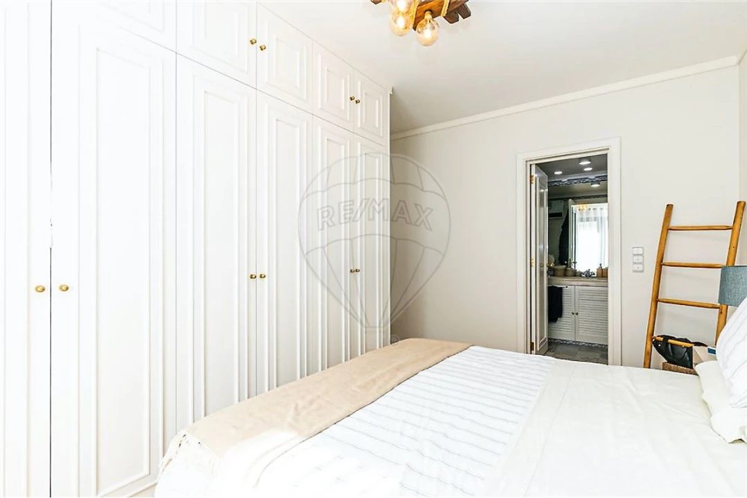 Apartamento T1 para Arrendamento em Campolide Foto 1
