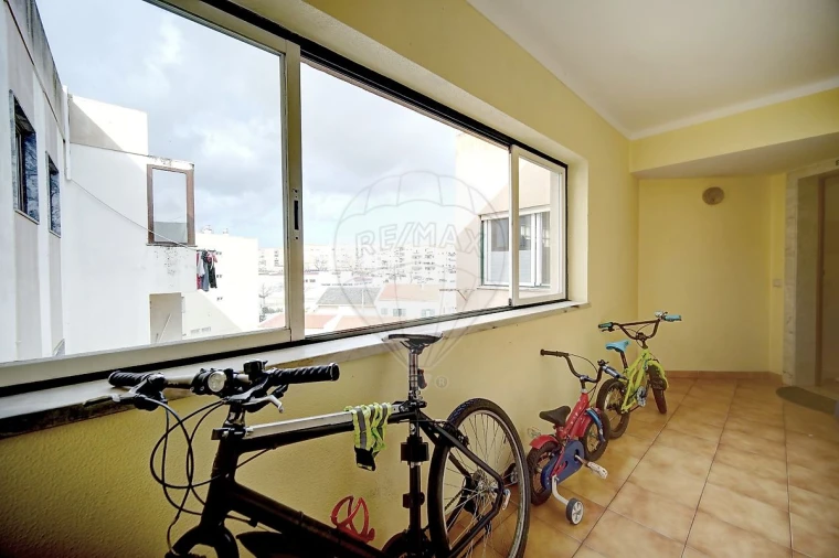 Apartamento T2 para Venda em Setubal (São Sebastião) Foto 18