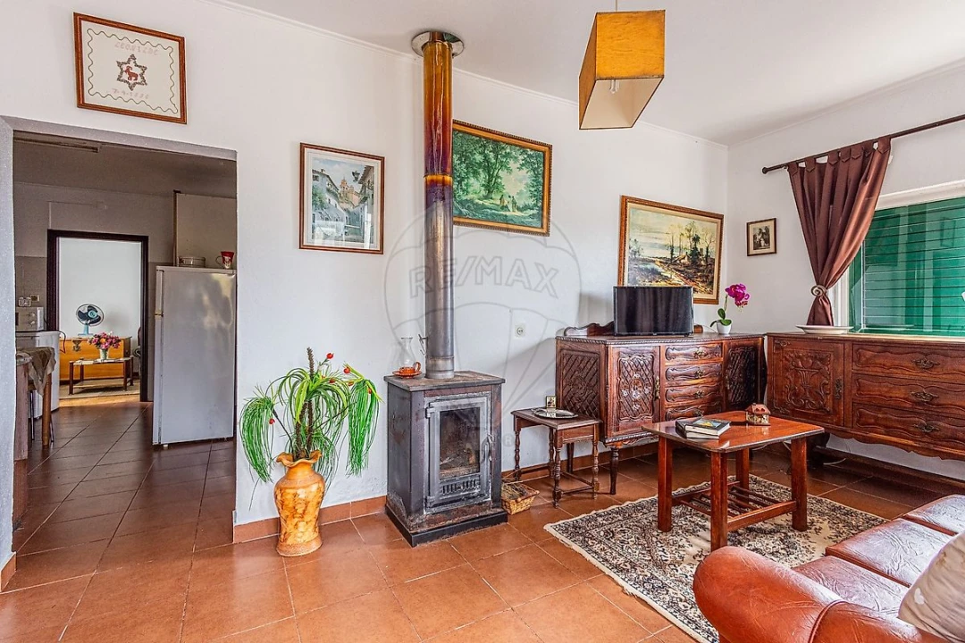 Moradia T3 para Venda em Abitureiras Foto 19