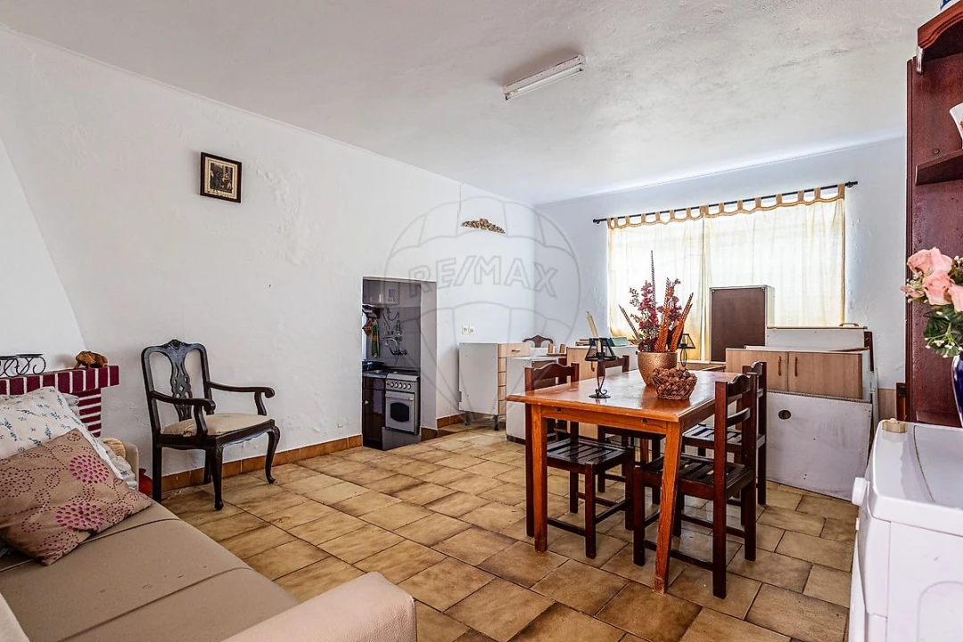 Moradia T3 para Venda em Abitureiras Foto 1