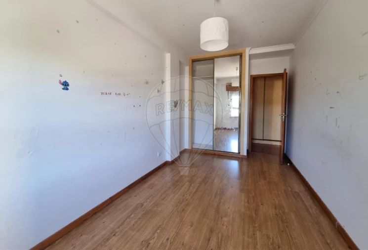Apartamento T2 para Venda em Alcabideche Foto 13