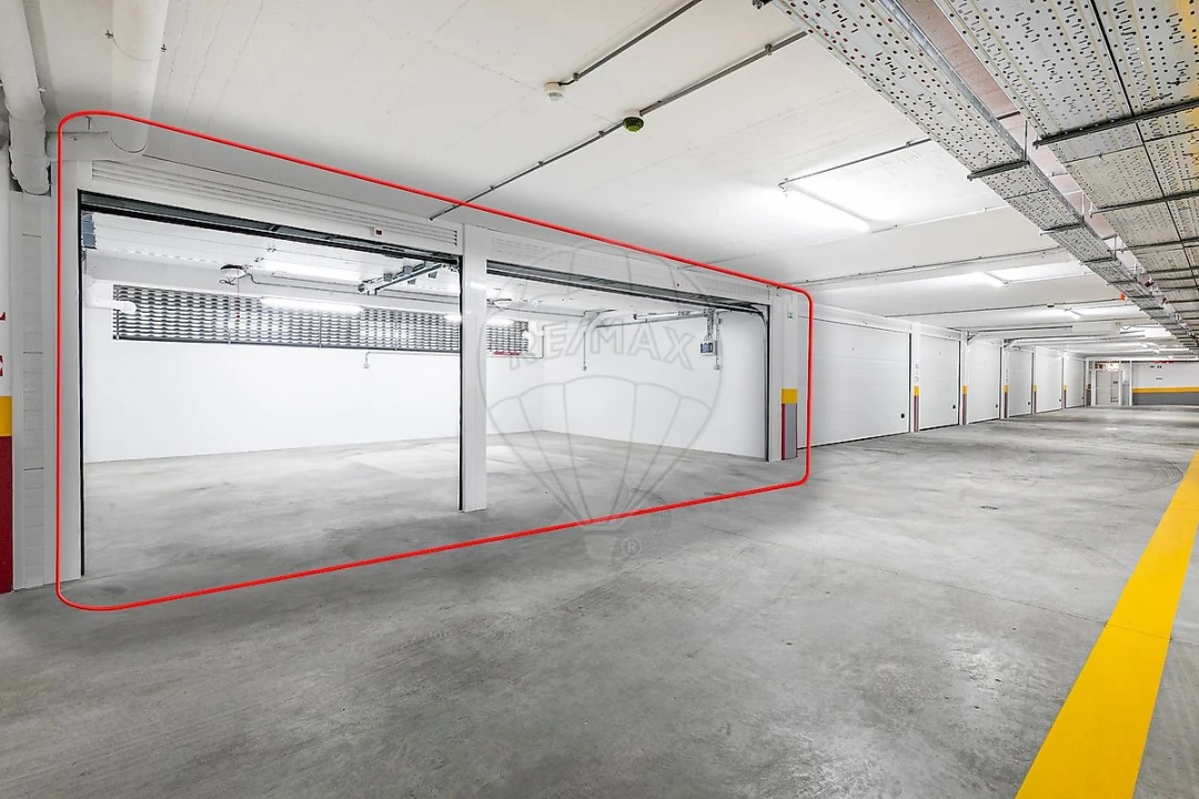 Apartamento T3 para Arrendamento em Porto Salvo Foto 1