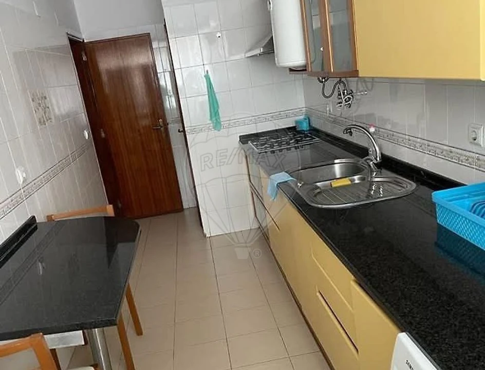 Apartamento T4 para Venda em Cacém e São Marcos Foto 4