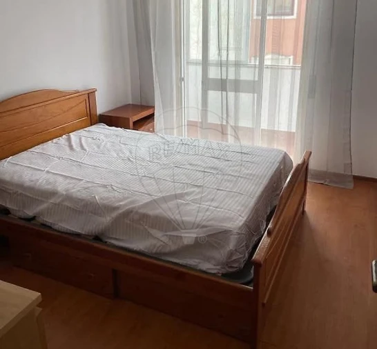 Apartamento T4 para Venda em Cacém e São Marcos Foto 8