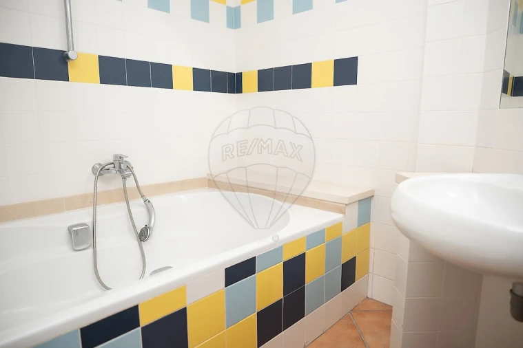 Apartamento T1 para Venda em Lourinhã e Atalaia Foto 10