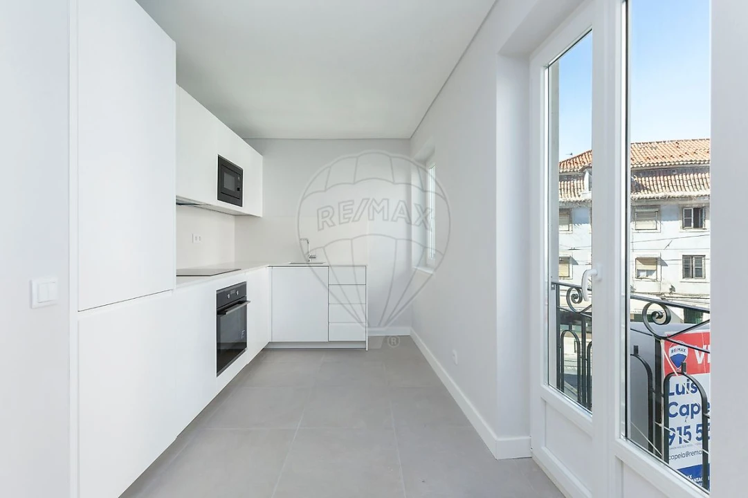 Apartamento T2 para Venda em Estrela Foto 6