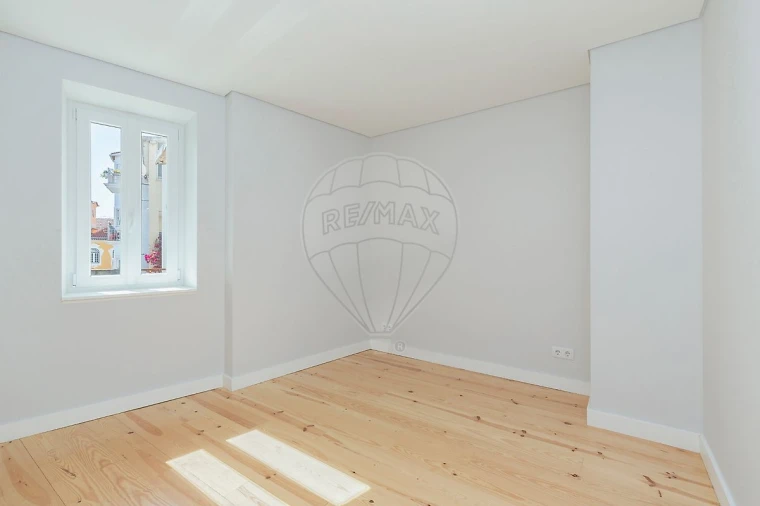 Apartamento T2 para Venda em Estrela Foto 11