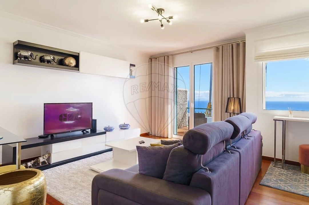 Moradia T3 para Venda em Caniço Foto 12