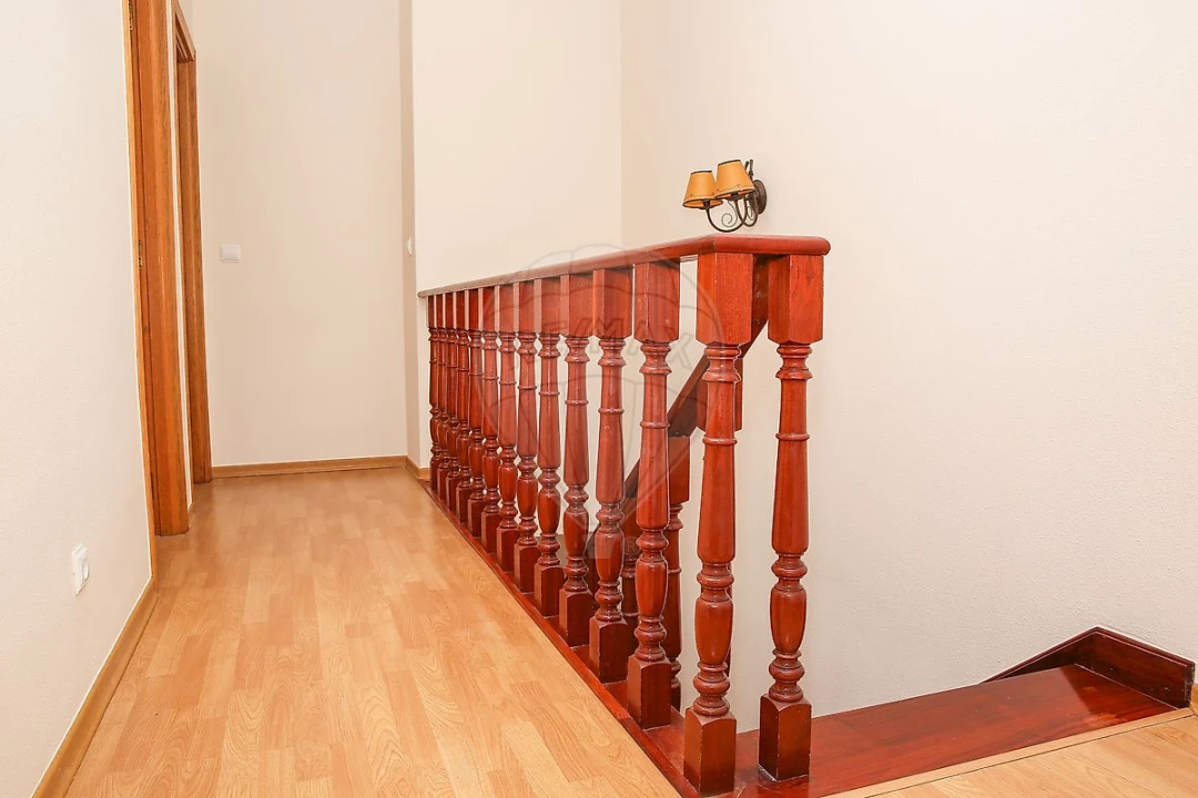 Apartamento T3 para Arrendamento em Carregado e Cadafais Foto 20