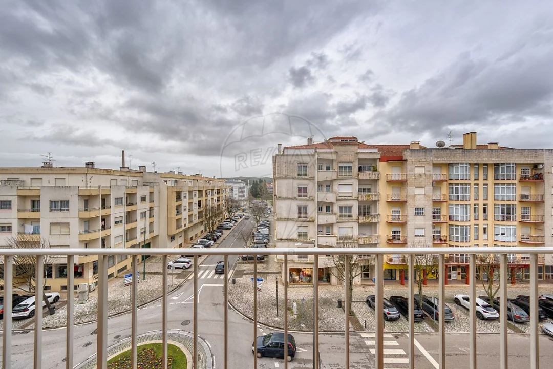 Apartamento T3 para Venda em Rio Maior Foto 18