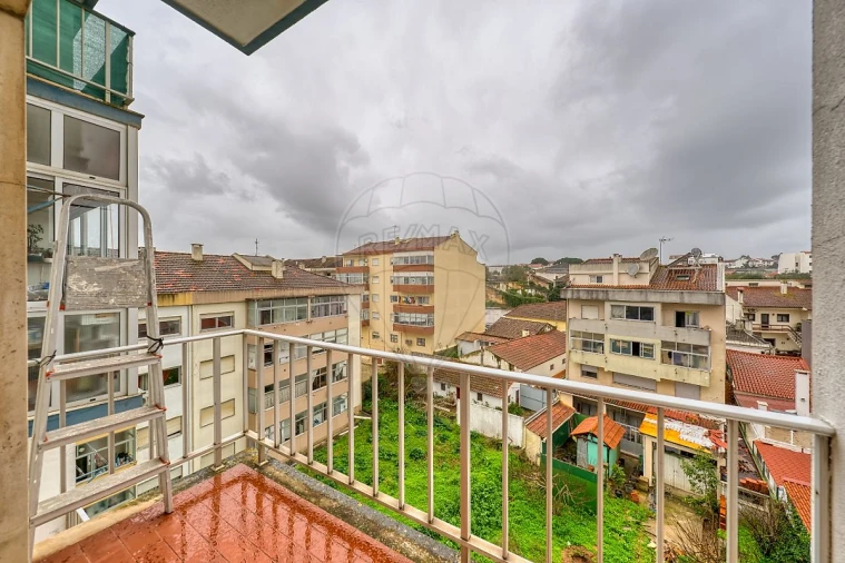 Apartamento T3 para Venda em Rio Maior Foto 32