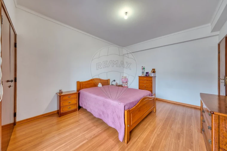 Apartamento T3 para Venda em Rio Maior Foto 6