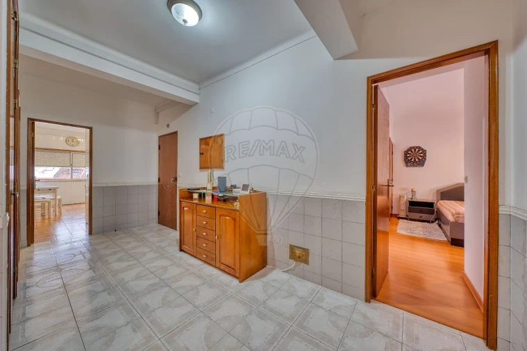 Apartamento T3 para Venda em Rio Maior Foto 1