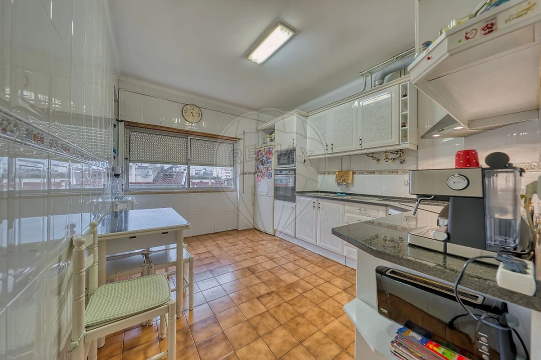 Apartamento T3 para Venda em Rio Maior Foto 37