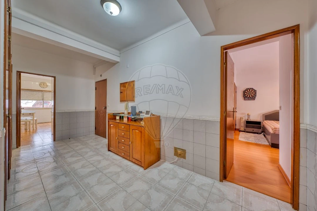 Apartamento T3 para Venda em Rio Maior Foto 1