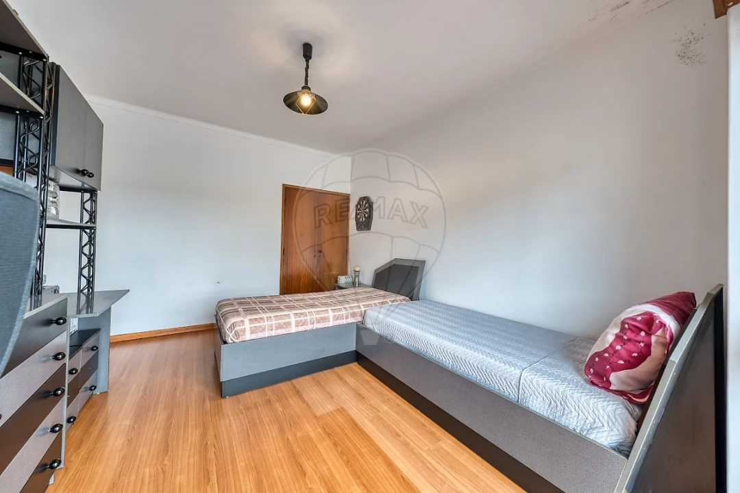 Apartamento T3 para Venda em Rio Maior Foto 14