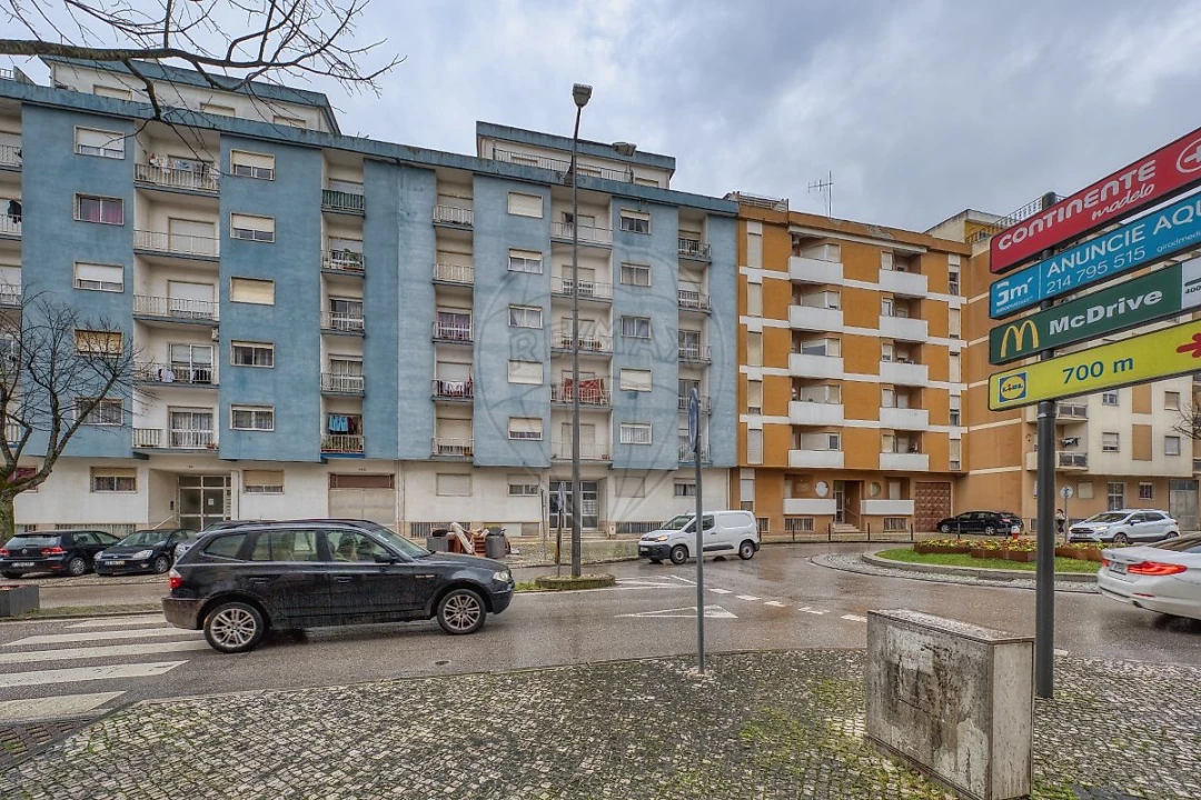 Apartamento T3 para Venda em Rio Maior Foto 43