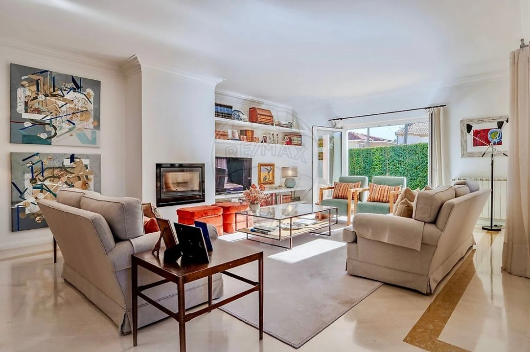 Moradia T6 para Venda em Cascais e Estoril Foto 11