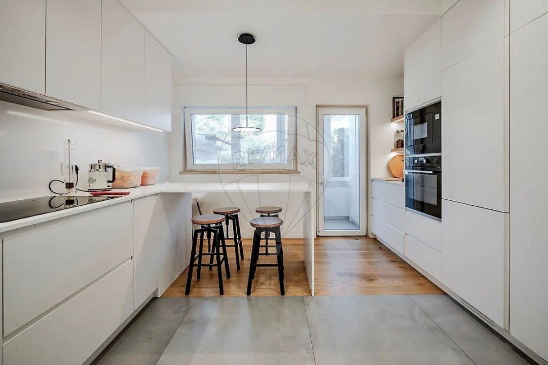 Moradia T6 para Venda em Cascais e Estoril Foto 15