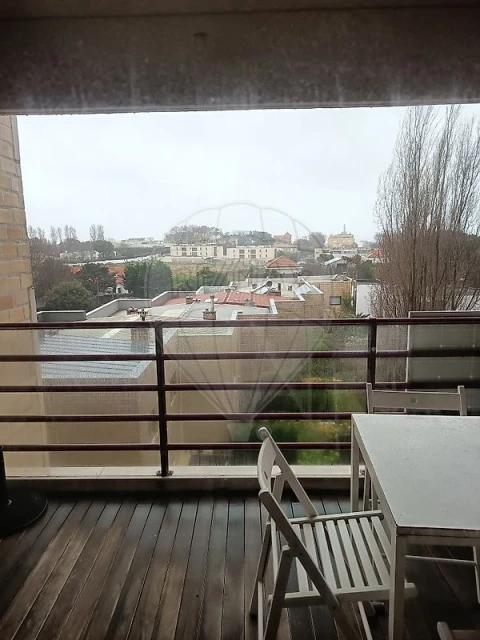 Apartamento T3 para Arrendamento em Aldoar, Foz do Douro e Nevogilde