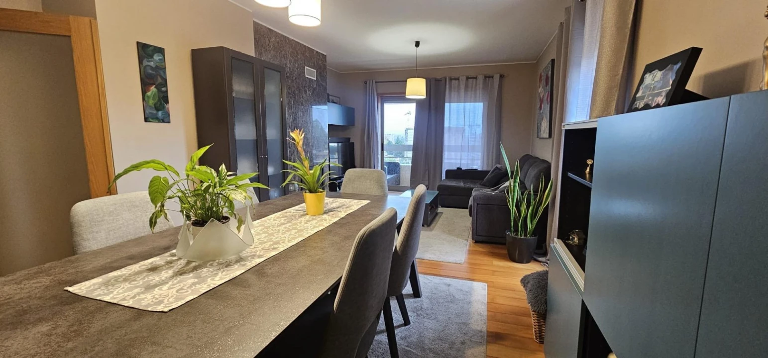 Apartamento T5 para Venda em Moreira Foto 29