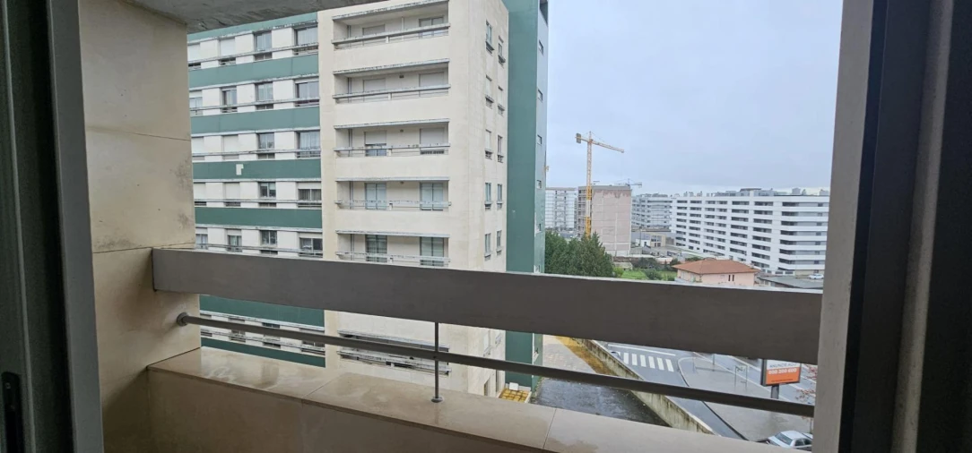 Apartamento T5 para Venda em Moreira Foto 18