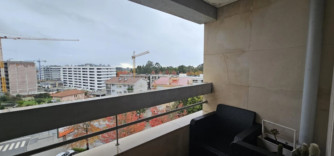 Apartamento T5 para Venda em Moreira Foto 25