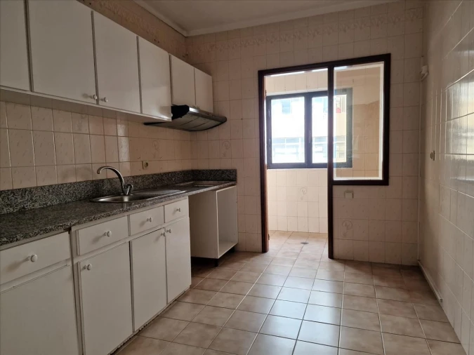 Apartamento T1 para Venda em Mafamude e Vilar do Paraíso Foto 5